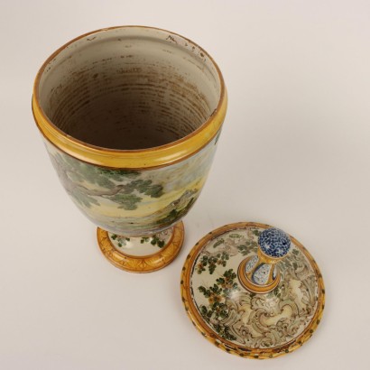 Vase mit Deckel aus Majolika Keramik Italien XIX-XX Jhd