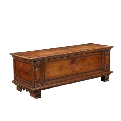 antiques, chest, antique chests, antique chest, antique Italian chest, antique chest, neoclassical chest, chest from the 19th century, Baroque chest