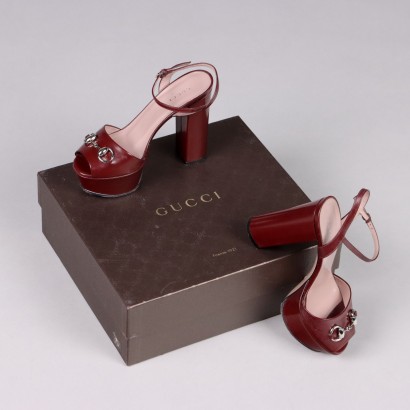 Vintage Gucci Sandalen aus Bordeaux Leder N. 35