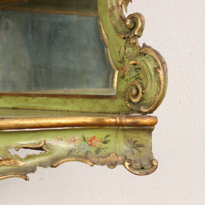 Meuble d\'Angle Style Rococo en Bois Peint du XIXe Siècle