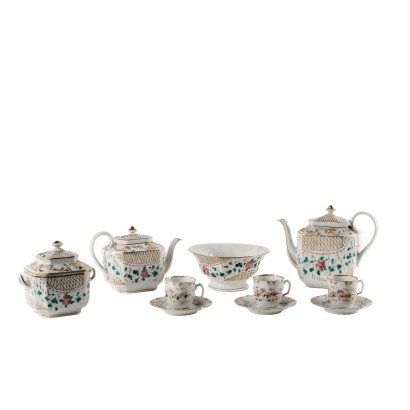 Tea and Coffee Service in Porcelain