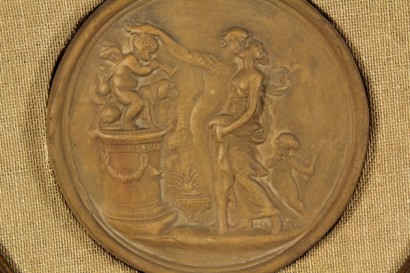 Antiquitäten, Antiquitäten Jahrhundert, 19. Jahrhundert, Keramik, Terra-Cotta-Medaillon-Ketten, Venus und Adonis, Jahrhundert Medaillon