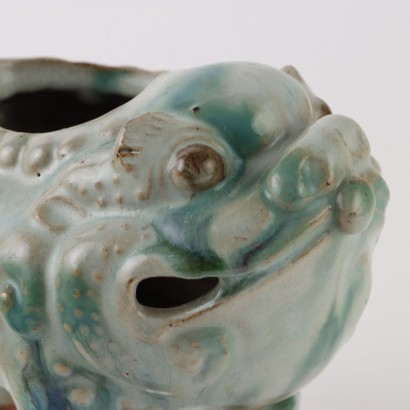 Chinesische Figur aus glasierter Keramik