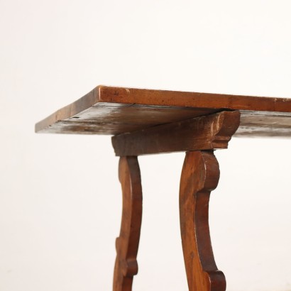 Fratino table