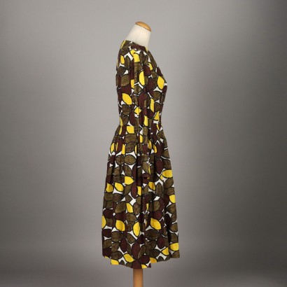 Vintage Fantasy-Kleid mit Blättern