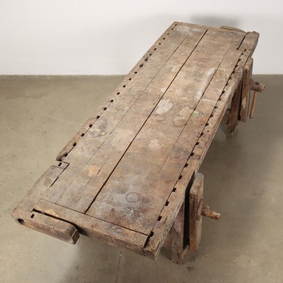 Carpenter's table