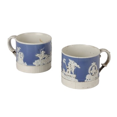 Ancient Cups Wedgwood Mid '800 Enamelled Porcelain Leaves