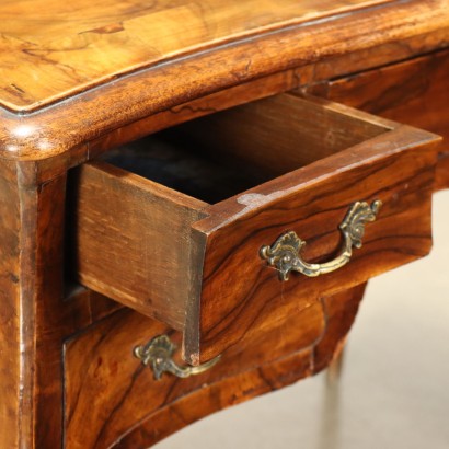 Writing desk in Baroque style