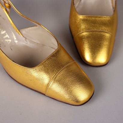 zapatos de oro de la vendimia