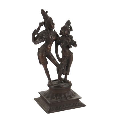Krishna avec une sculpture en bronze de Gopi