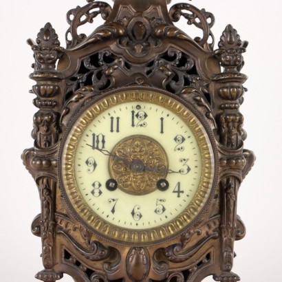 Horloge de table en bronze