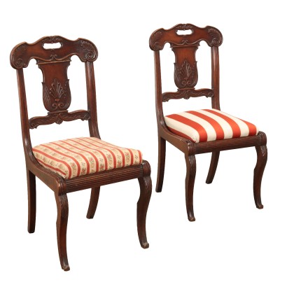 Paar Stühle der Restauration aus Walnuss Polsterung Italien XIX Jhd
