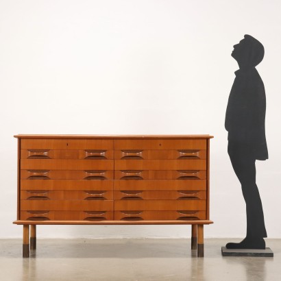 Chest of drawers from the 60s