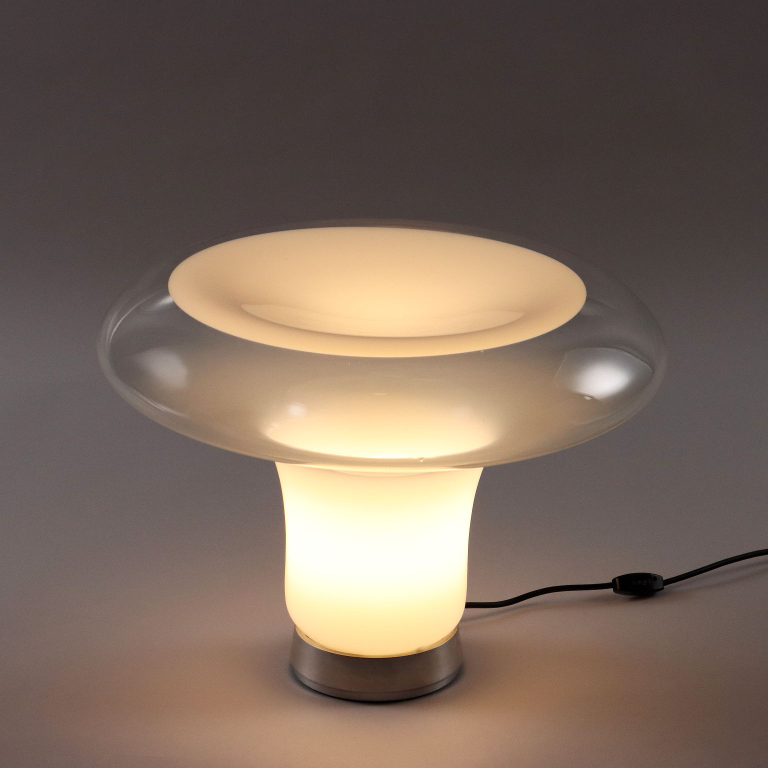 Lampada Vintage 'Lesbo' Mangiarotti per Artemide Anni 60 Metallo Vetro