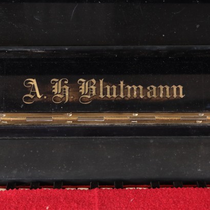 Blutmann-Klavier