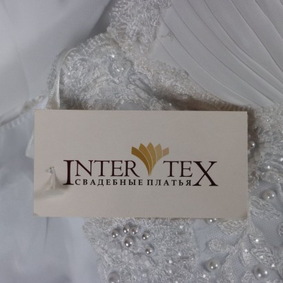 Robe de mariée InterTex Empire et dentelle