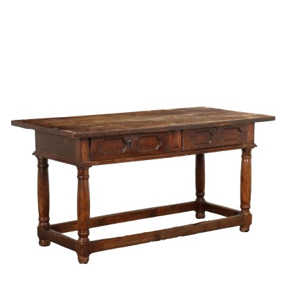Antiker Tisch aus Kastanienholz mit Schubladen Italien des XVIII Jhs