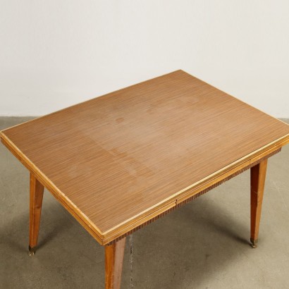Tisch aus den 1950er Jahren