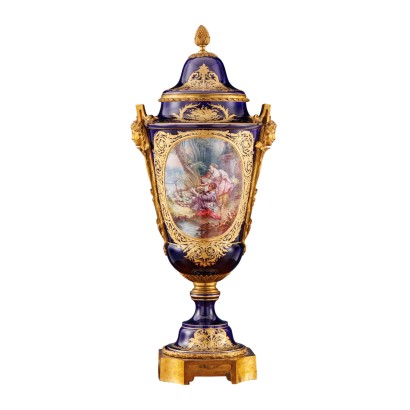 Antiquitäten, Vase, antike Vasen, antike Vase, antike italienische Vase, antike Vase, neoklassizistische Vase, Vase aus dem 19. Jahrhundert, Sèvres-Urnenvase