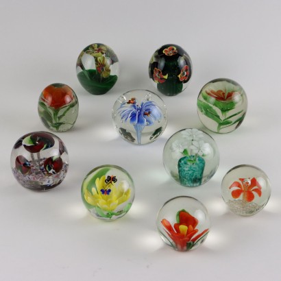 Group of 10 Vintage Paperweights Murano Glass Italy XX Century