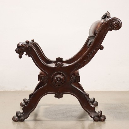 Seat in Neo-Renaissance style