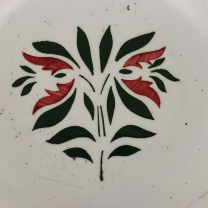 Plato de cerámica fabricado en Francia.