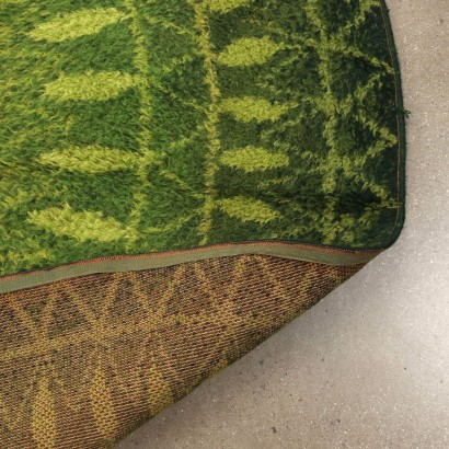 Green vintage carpet - Italy