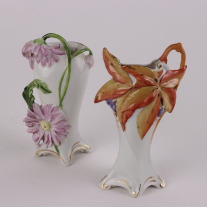Groupe de six vases en porcelaine par