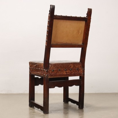 Baroque Chair in Carved Walnut