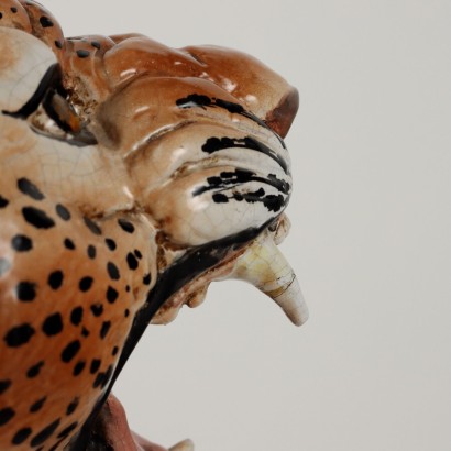 Leopardo de cerámica