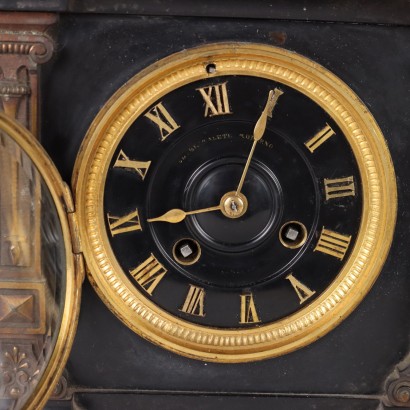 Horloge Triptyque en Marbre Noir et Bron