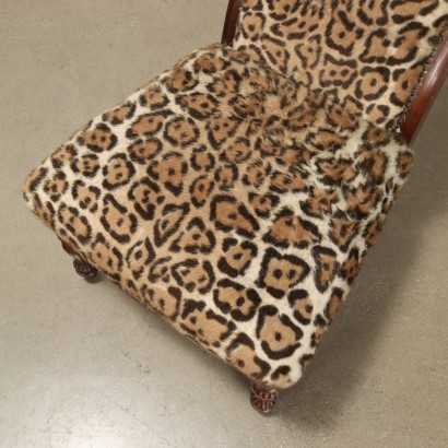 Paire de chaises en tissu imprimé animalier