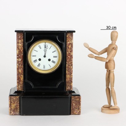 Horloge de comptoir en marbre noir