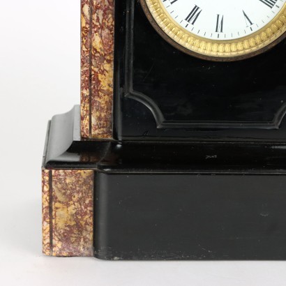 Countertop Clock in Black Marble