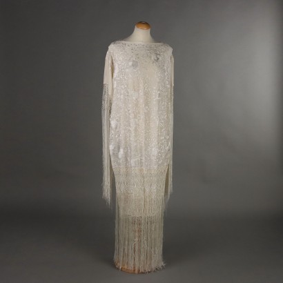 Vestido vintage de seda con bordados y flecos