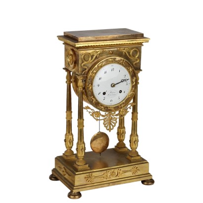 Pendule de table en bronze doré Robert & Courvoisier