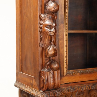 Doppelkorpus-Sideboard im Neorenaissance-Stil