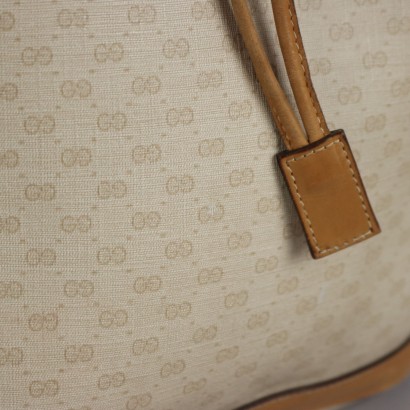 Bolso tipo bombonera Gucci vintage