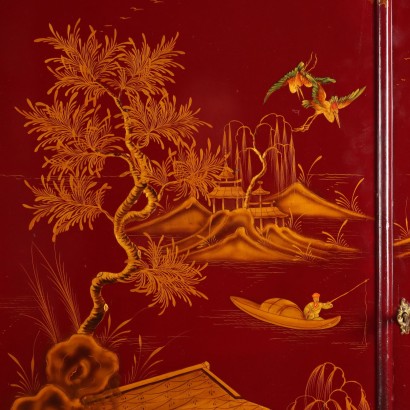 Kleiderschrank im Chinoiserie-Stil