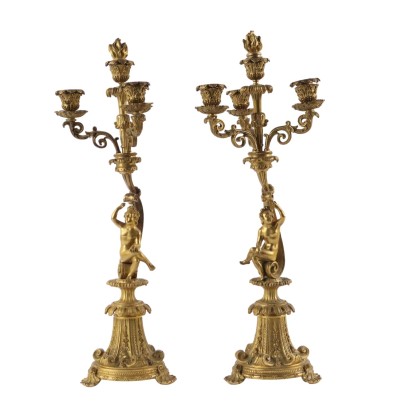 Pareja de Candelabros en Bronce Dorado