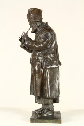 XX secolo, 1900, figura di uomo, mendicante, musicista, anziano, statue in bronzo, flauto, #antiquariato, #bronzi