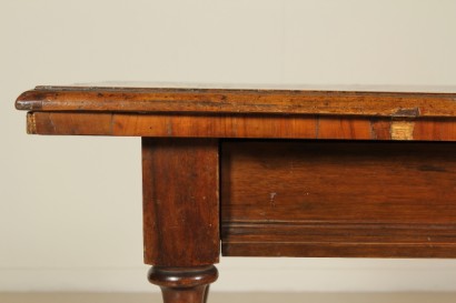 Tavolino legni antichi - particolare