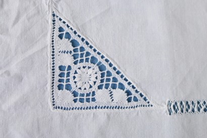 Embroidery detail with double sheet pillowcases