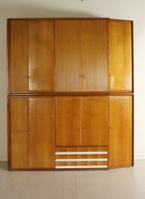 Bedroom Wardrobe with Six Shutters and Bed Maple Veener Mahogany Formica Vintage Italy 1950s-1960s