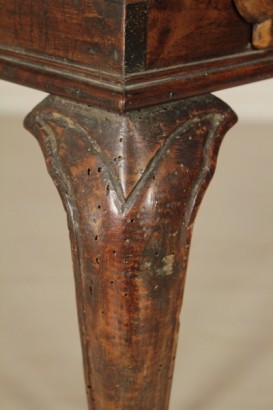 Table basse style Baroque particulier