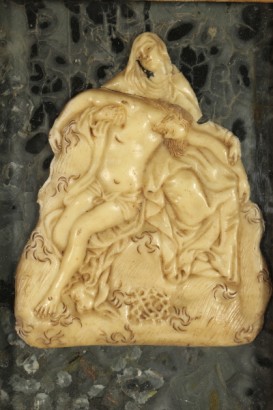 The deposition, a bas-relief in wax