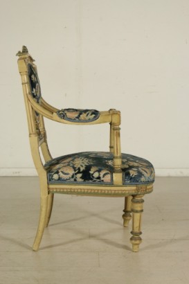 Neoclassical-style lounge chair