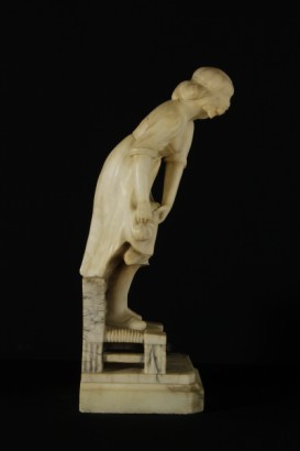 Estatua de mármol