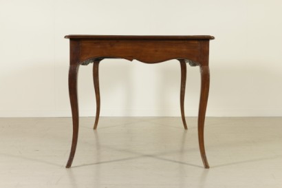 Emilia-side table