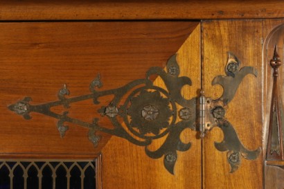 Neo-gotischen Kabinett-detail